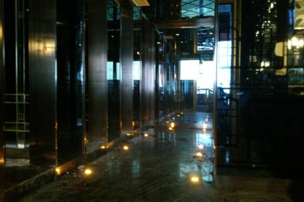 武汉街头美食：烤红薯配茶饮，冬日暖心选择(武汉烤红薯店)