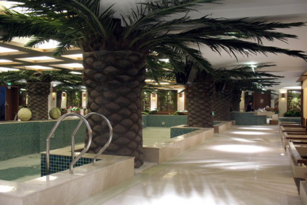 武汉版蒸桑拿搞笑视频，笑出腹肌！(武汉蒸桑拿多少钱一次)